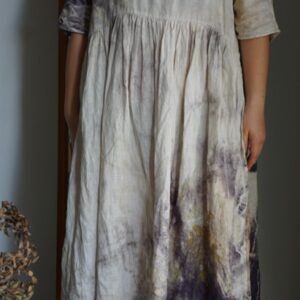 紫染め白地ワンピース